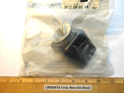 全新 福特 2003/2007 TAURUS,水星 SABLE "SUPPORT" Radiator,右手,2F1Z-8B068-AA — 第 1/3 张图片