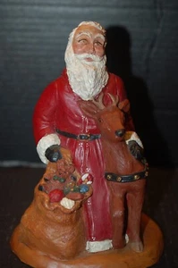 KN Weihnachtsmann mit Rentier und Spielzeugtasche Figur - Bild 1 von 8