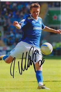 FOTO JOE MASON FIRMADA A MANO CARDIFF CITY 6X4. - Imagen 1 de 1