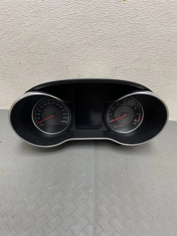 Mercedes Benz C63 AMG 2017 instrumento velocímetro cuadro calibre A4726 DG1 Foto 1 de 4