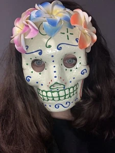Día de Muertos Máscara Calavera Hecha a Mano En México Mascarada Halloween Elegante Vestido - Imagen 1 de 8
