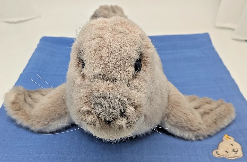 steiff 1175/20 - Robby Robbe Seehund Synth.-Webpelz grau 20cm super kuschlig - Bild 1 von 4