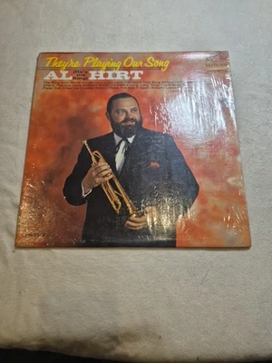 1966 AL HIRT -THEY'RE PLAYING OUR SONG VINYL LP RCA LSP-3492  Foto 1 de 2