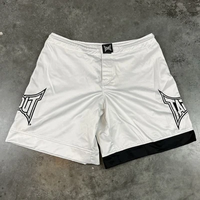 Pantalones cortos Tap Out para hombre 36 blancos Y2K usados Foto 1 de 4