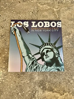 Los Lobos Disconnected In New York - Image 1 of 2
