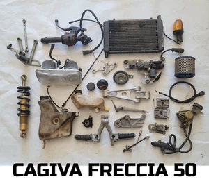 Blocco stock ricambi CAGIVA FRECCIA 50 radiatore pedane ammortizzatore faro cavi - Picture 1 of 7