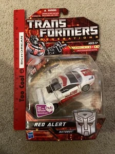 Transformers Generations Deluxe G1 Red Alert Universe Classics Chug New - Picture 1 of 2