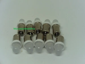 100 Pinball 6.3 Volt LED White Frosted Replacement Bulbs 44/47 Bayonet Base BA9S - Picture 1 of 8