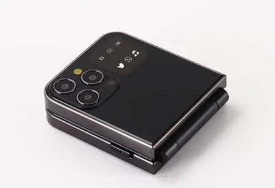 MINI TELEFONO CELLULARE i15 Pro TASTIERA GSM 2.4'' Dual SIM PIEGHEVOLE FLIP 2G - Immagine 1 di 4