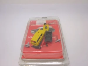 Herpa: Trabant 601S Kombi Universale Bausatz Nr. 39952 (Schub63) - Foto 1 di 2