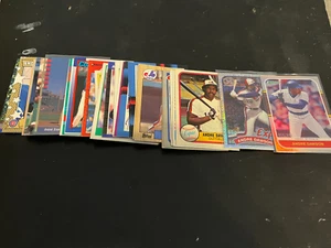 Lot of 47 Andre Dawson baseball cards Montreal Expos Chicago Cubs - Picture 1 of 1