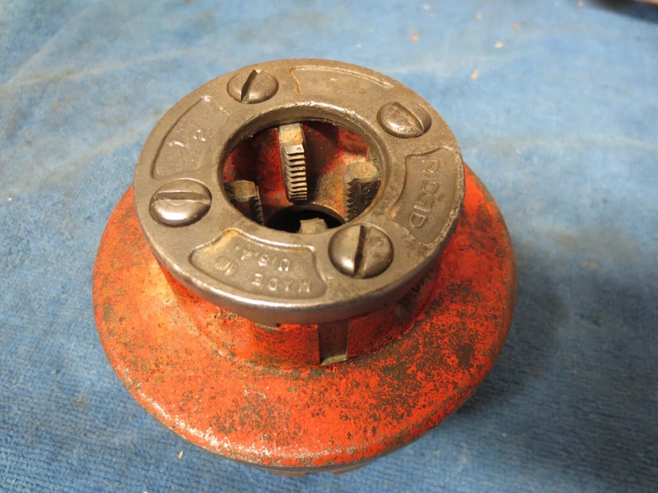 Ridgid 12R 1/2" Die Head for Ratchet Hand Pipe Threader NPSM Thread - Image 1 of 4