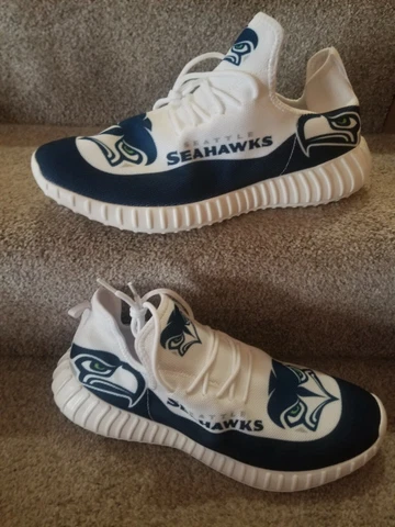 Seattle Seahawks NFL  Football Men’s Lightweight Shoes UK size 45- US size 10 Cover