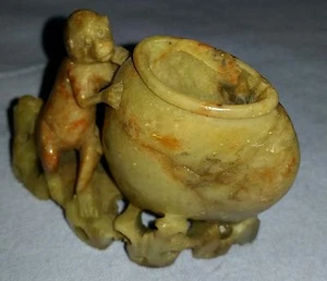 ANTIQUE 19TH CENTURY CHINESE HAND CARVED MONKEY AND URN SOAPSTONE BRUSH POT - Picture 1 of 11