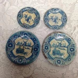 1940s Wolverine, Delft 4-pc Child's Tin Dishes - Picture 1 of 5