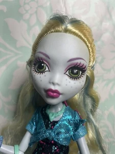 Monster High 11" Mattel Lagoona Blue Ghouls Night Out mit Zubehör - Bild 1 von 5