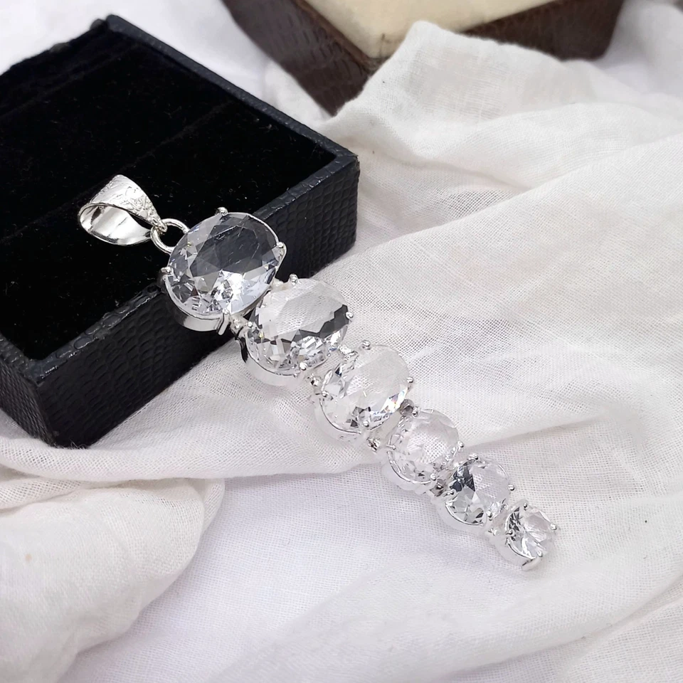 Colgante de plata de ley 925 con piedras preciosas de topacio blanco talla rosa hecho a mano Foto 1 de 3