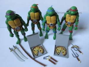 NECA TMNT Target Haulathon Lot 4x Action Figuren unvollständig Don Mikey Leo Raph - Bild 1 von 11