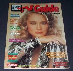 CYBILL SHEPHERD Cover STEFANIE POWERS-PATRICK DE LA CHESNAIS-STACY KEACH 34192 - Picture 1 of 3
