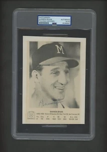 Warren Spahn Vintage Hall of Fame Book Photo PSA/DNA Encased Autograph - Picture 1 of 3
