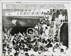 1960 Press Photo Crowd At Airport Welcomes Fidel Castro's Return To Havana, Cuba
