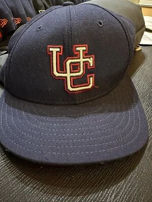 UCONN HUSKIES CONNECTICUT LOGOTIPO ANTIGUO NCAA DE COLECCIÓN NEGRO TALLA 7 1/8 Marca New Era Foto 1 de 3