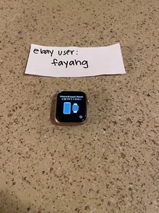 Apple Watch Series 6 40mm Gold Aluminum Case - Zdjęcie 1 z 5