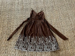 Hermoso Vestido Max Studio Marrón Bordado Algodón S XS - Imagen 1 de 10