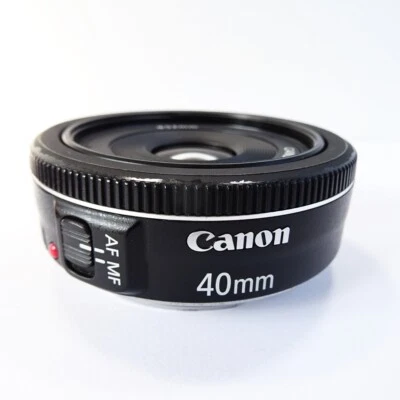 (Used) Official Canon single focus lens EF40mm F2.8 STM full size / pancake lens - Image 1 of 4