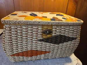 Vintage Large Woven Sewing Basket Retro 1970's Sewing Basket Wicker Box 14x10x9 - Picture 1 of 10