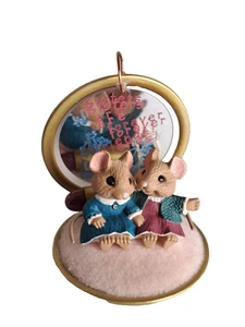 De colección. Hallmark 1993 SISTERS ARE FOREVER FRIENDS ratones en adorno compacto - SIN CAJA - Imagen 1 de 6