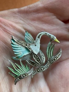Vintage Swan Brooch, hand painted enamel & marcasite, rhodium plated, by BJL - Picture 1 of 8