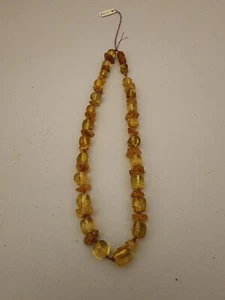 Medium Amber Necklace with alternating knotted chips - Picture 1 of 4