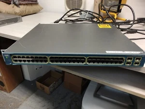 1X CISCO WS-C3560G-48TS-S Catalyst 3560 48 10/100/1000T + 4 SFP - Picture 1 of 2