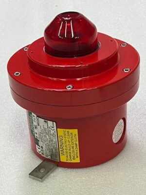 Eaton MEDC XB11 Xenon Explosionproof Beacon Strobe Light Red 24VDC 0.32A New - Image 1 of 4