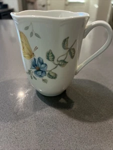 LENOX Butterfly Meadow Dragonfly 12 oz. Coffee Mug Tea Cups4.25" - Picture 1 of 6