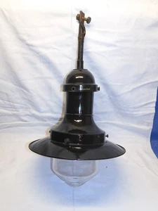 Alte Industrielampe / Deckenlampe "Jacobus", Emaille, Bauhaus-Stil (3) - Bild 1 von 17