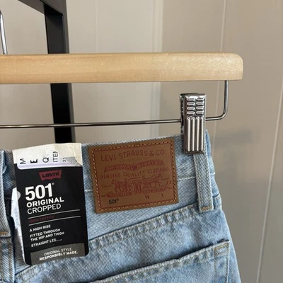 Levis Women 25x26 Light Wash 501 Original Cropped High Rise Denim Blue Jeans NWT - Image 1 of 4