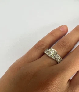 Diamantring,  2Ct + 1Ct Ringschiene von LUXUS4YOU ID:8516 - Bild 1 von 10