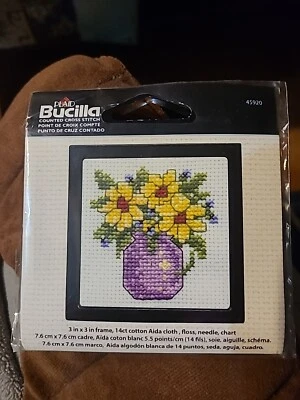 BUCILLA FLOWER/VASE MINI COUNTED CROSS STITCH KIT NIP, #45920.  VINTAGE - Image 1 of 4
