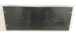 Peavey 4RU 16 GA Flanged Aluminum Rack Panel - Picture 1 of 3