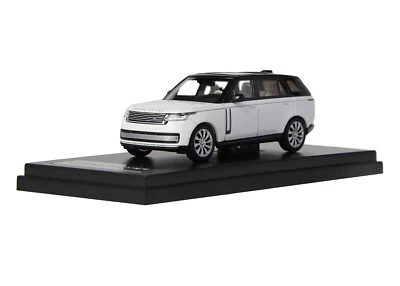 LCD Models 1:64 LAND ROVER RANGE ROVER WHITE & BLACK 2022 - LCD64031-BW - Immagine 1 di 4