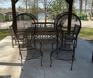 Pair of Vintage Woodard Patio Chairs.   Porter’s Chairs - Picture 1 of 2