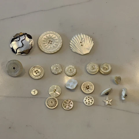 Lot Of Assorted Buttons 1800s Mother-of-Pearl, Various MOP Styles Cover