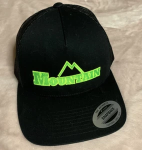The classics yupoong mountain snap back hat cap Black Green Mesh Trucker - Picture 1 of 4
