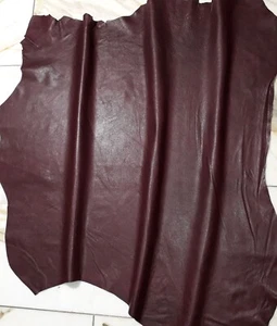 LEDER TIP 39035-U, Lederreste, 1 Lederhaut 0,6mm, aubergine, nappa - Picture 1 of 2