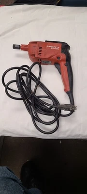 Pistola de tornillo para paneles de yeso Hilti SU25 110V 600W Foto 1 de 4