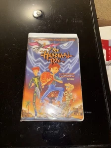Vintage The Halloween Tree VHS Tape Clamshell Ray Bradbury Hanna Barbera 90s - Foto 1 di 3