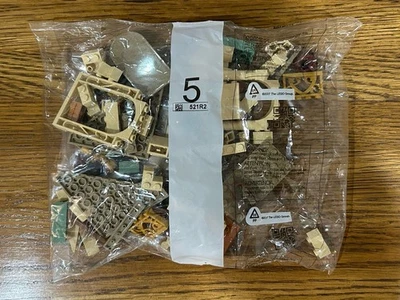 LEGO Harry Potter - Hogwarts: Oficina de Dumbledore (76402) - Bolsa sellada #5 solamente Foto 1 de 4