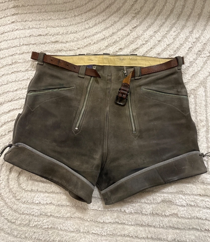 Kurze Lederhose - Pfadfinder - Tracht - grün & grau - Gr. 52 - Vintage - Gürtel - Bild 1 von 3